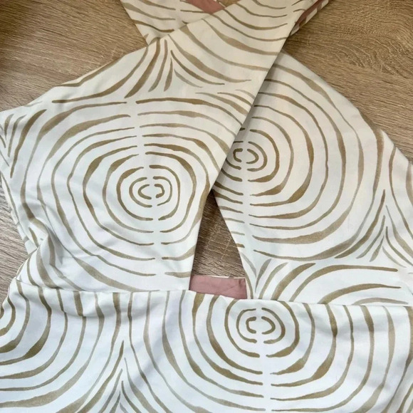 New Cala De La Cruz Susana One Piece Swimsuit Swim Cream Swirl Halter Large - Picture 10 of 16